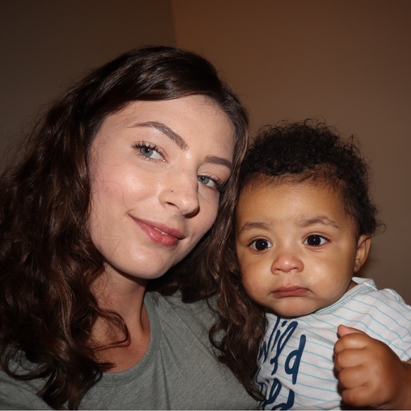 Meet your Posher, Brianne - Picture 2 of 6